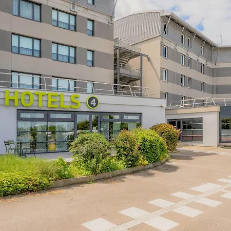 B&B HOTEL Calais Terminal Cité Europe 4 étoiles-3